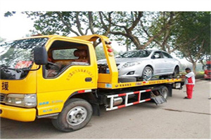 松潘附近24小时汽车拖车服务热线