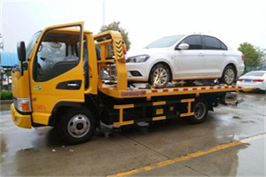 松潘附近拖车救援24小时服务热线