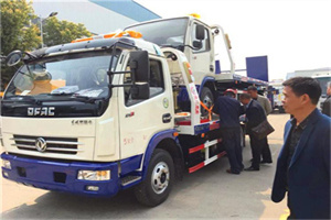 松潘汽车道路救援拖车价格